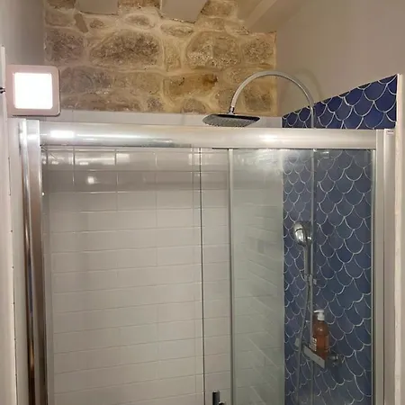 100 M2 Appartement