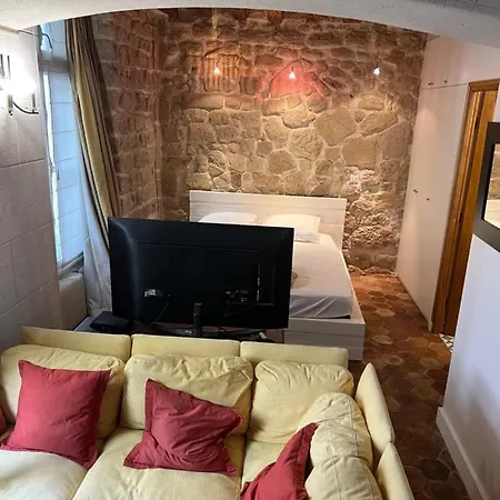 100 M2 * Paris